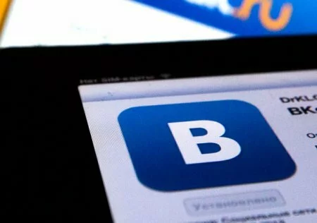 «ВКонтакте» просит не включать его в список пиратских сайтов