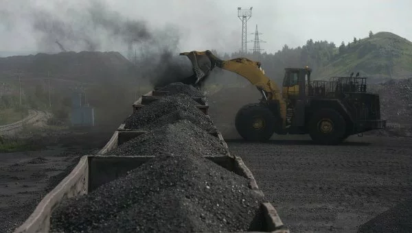 ДНР не будет поставлять уголь Украине до прекращения огня